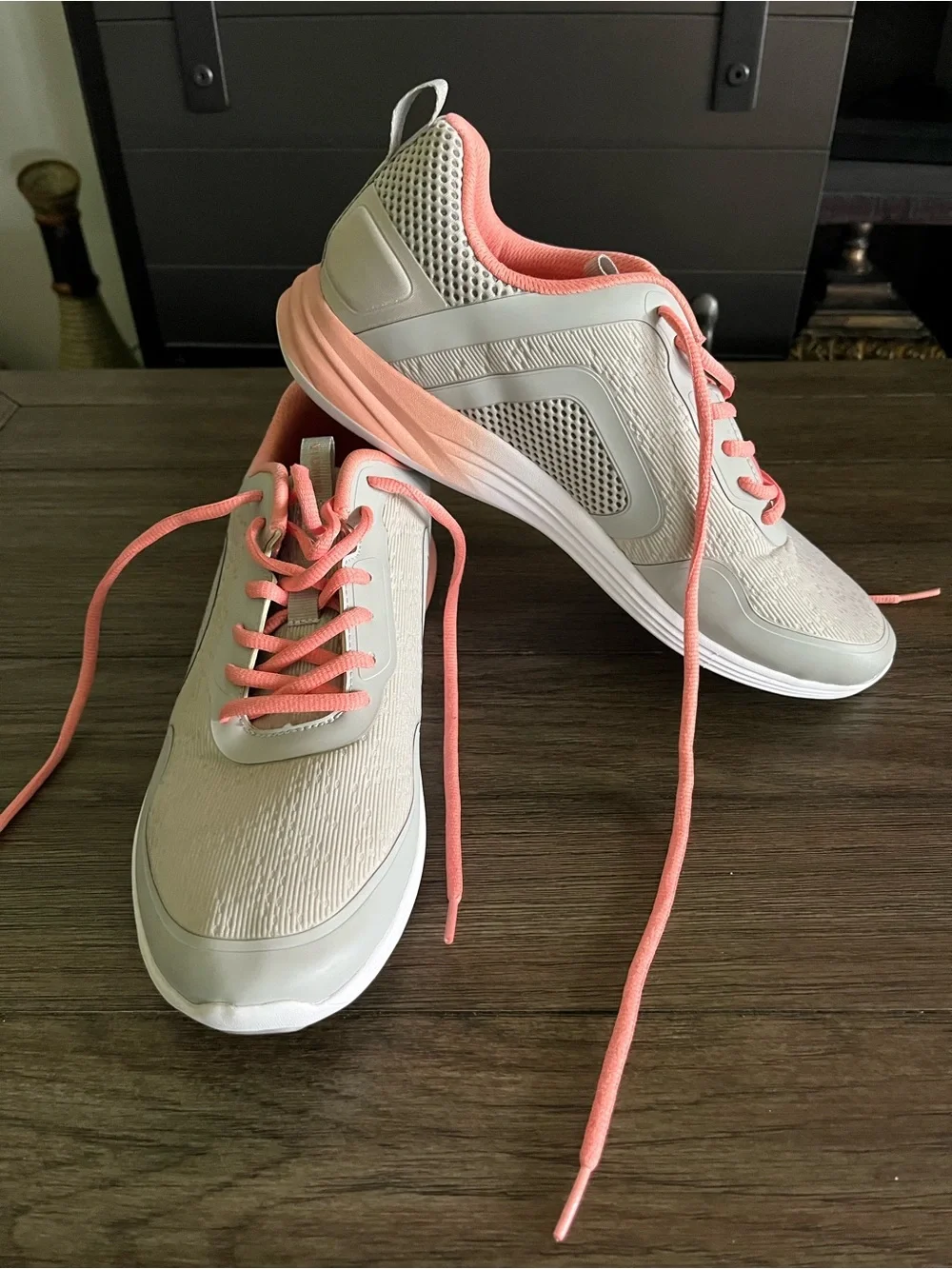 Vionic Agile JoJo Women's Sneakers with Grey Peach Size 11